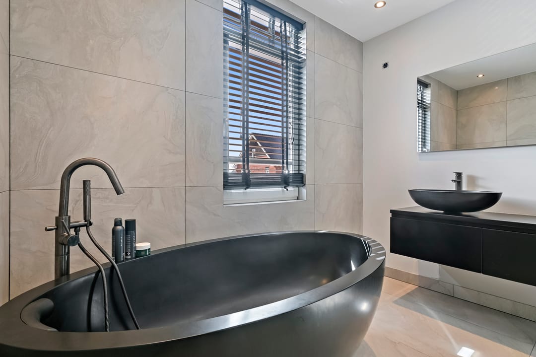 Foto 37 van De Rivierenlaan 12