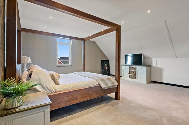 Foto 45 van De Rivierenlaan 12