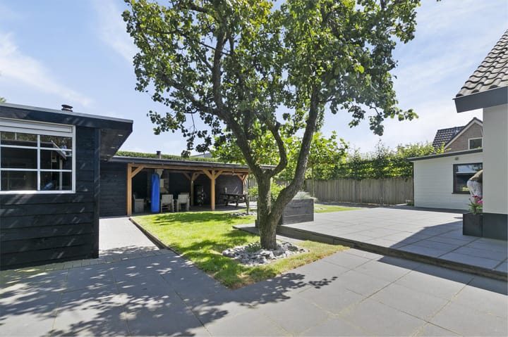 Photo 43 of Zweilandstraat 2