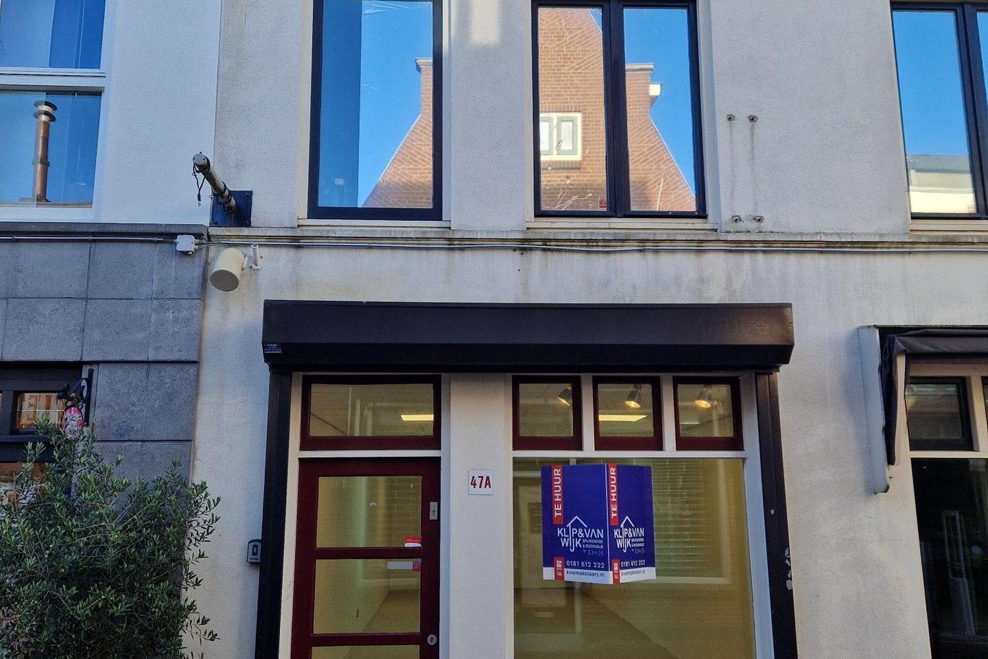 View photo 3 of Voorstraat 47