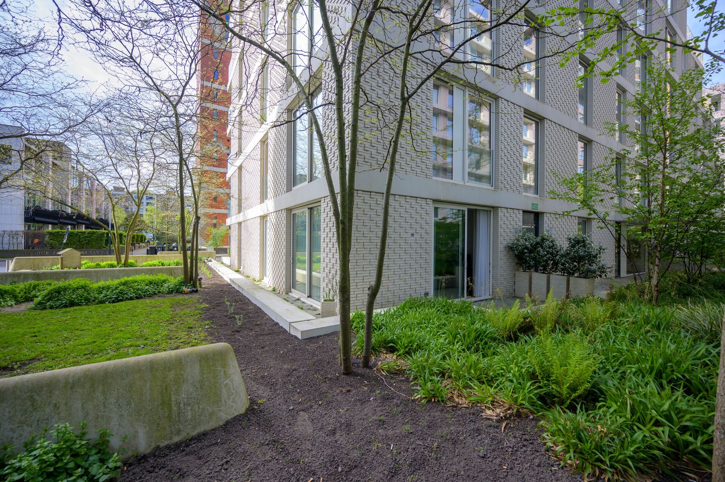 Foto 1 van Rosy Wertheimstraat 1