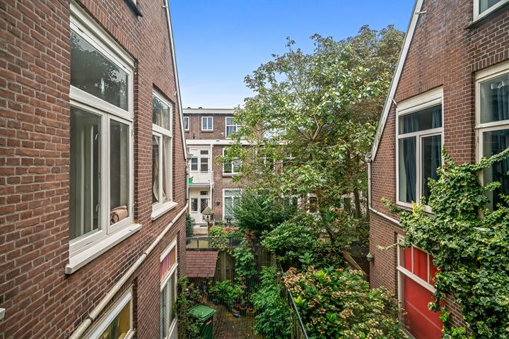 View photo 23 of Johannes Camphuijsstraat 82