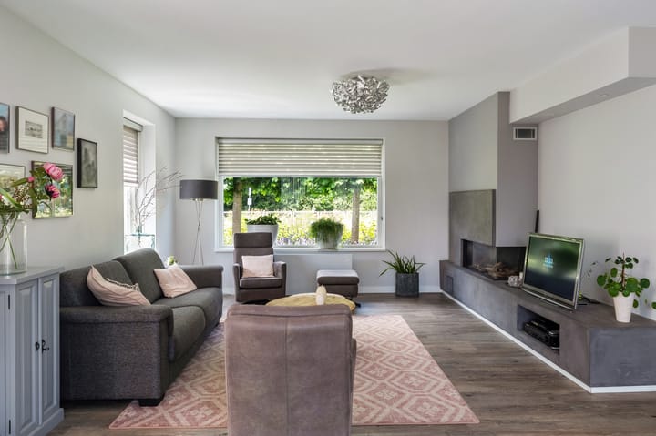 Foto 21 van Straatweg 76-F