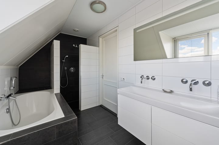 Foto 70 van Straatweg 76-F