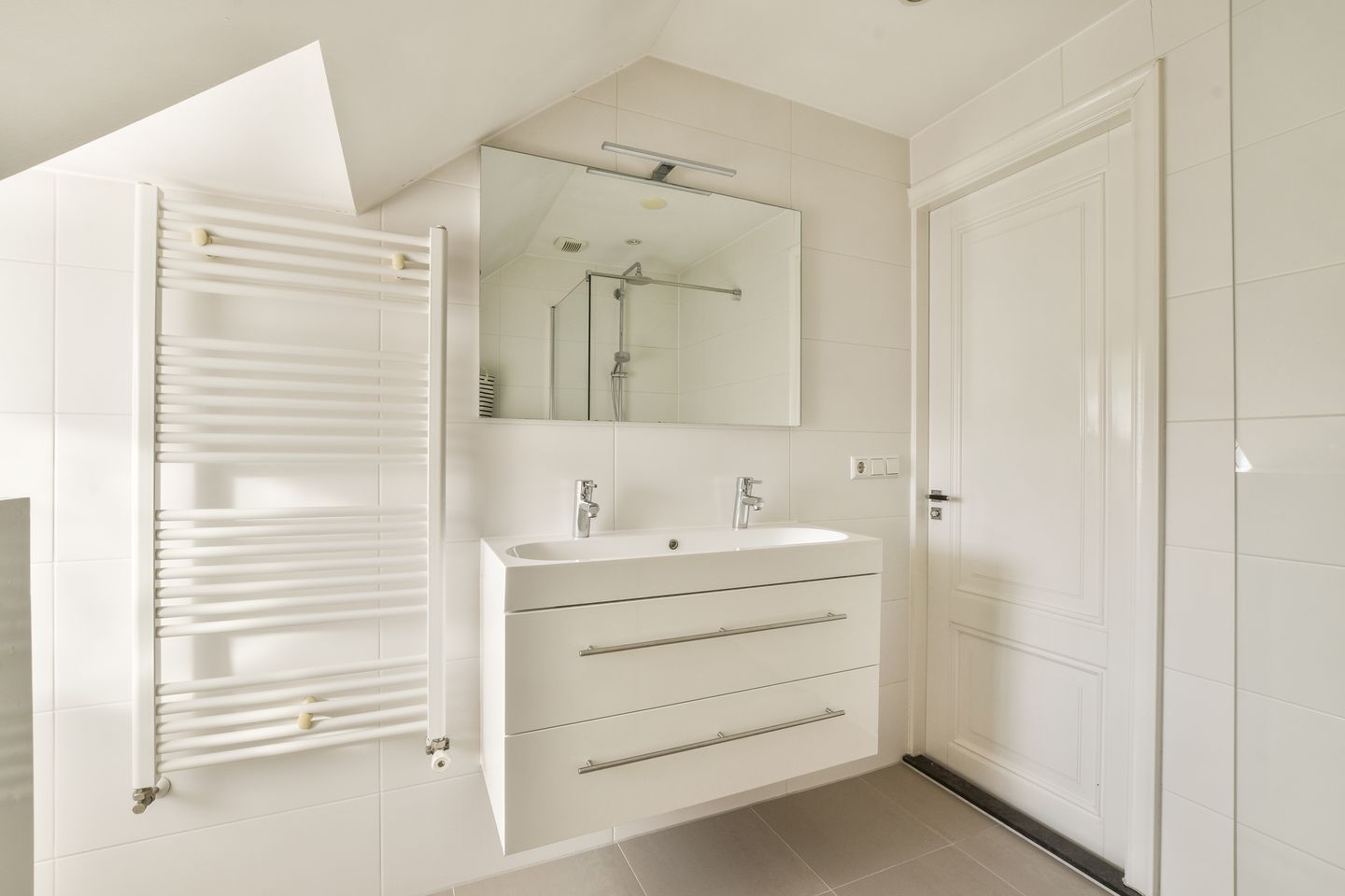 Foto 25 van Piet Gijzenbrugstraat 10-2