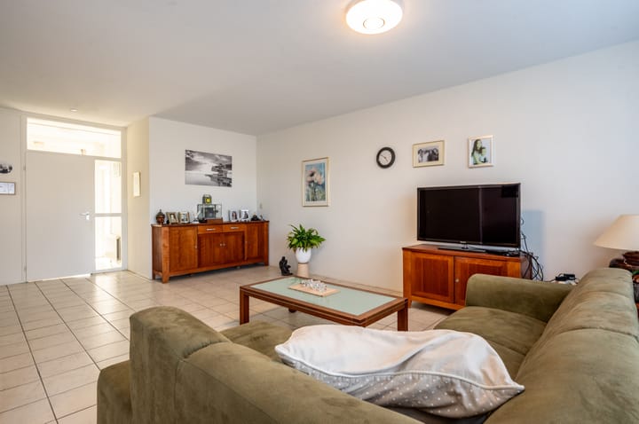 Foto 12 van Botter 22 57