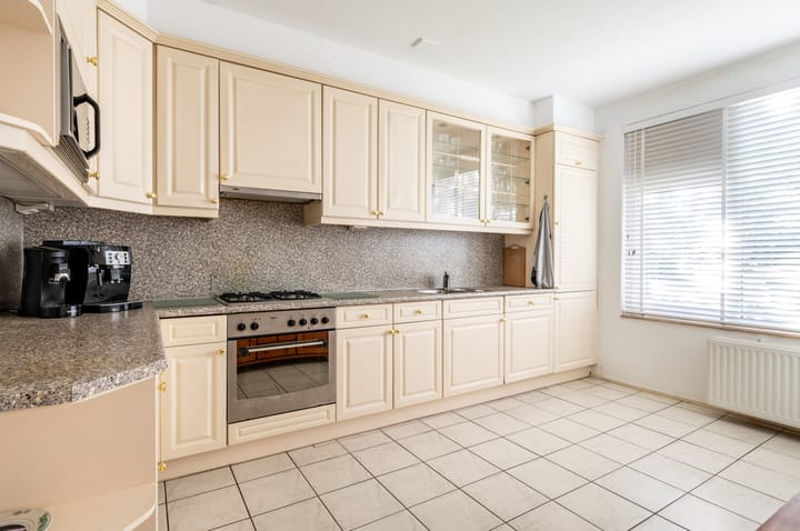 Foto 16 van Botter 22 57