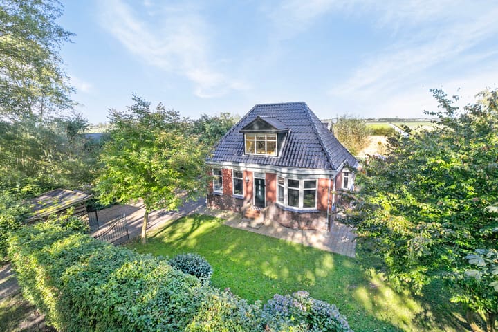 Foto 1 van Hoofdweg 8