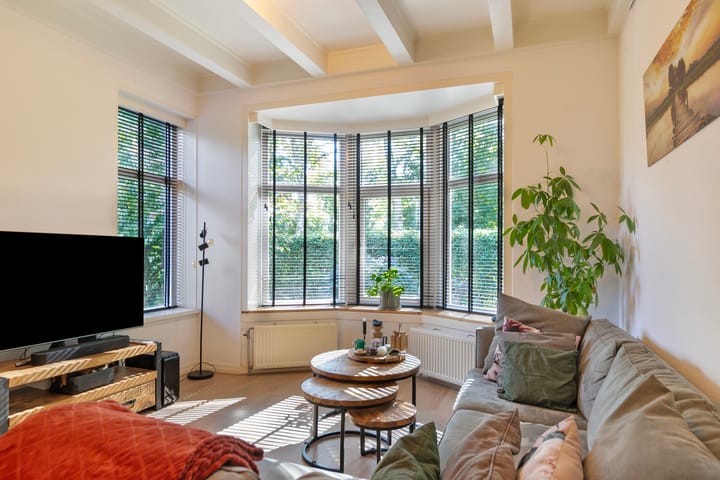 Foto 19 van Hoofdweg 8