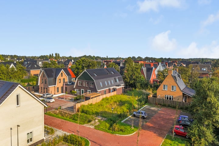 Bekijk foto 1 van Wegedoorn huisnr. 10