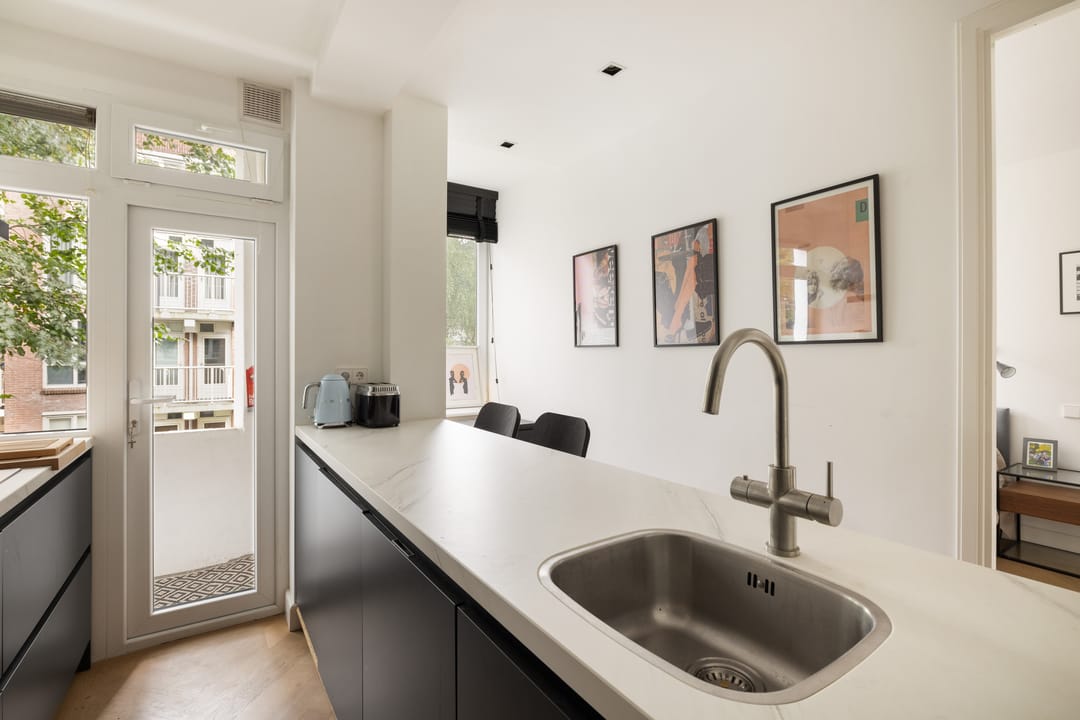 Foto 16 van Utrechtsedwarsstraat 103-2