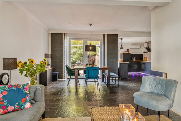 Foto 12 van Oldenzaalsestraat 1053