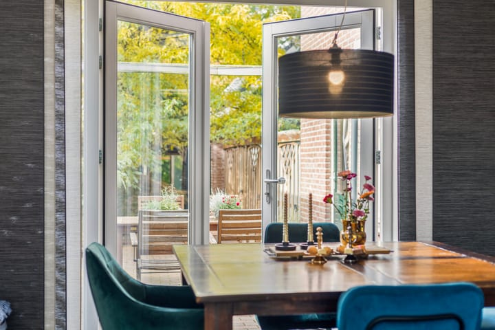 Foto 15 van Oldenzaalsestraat 1053