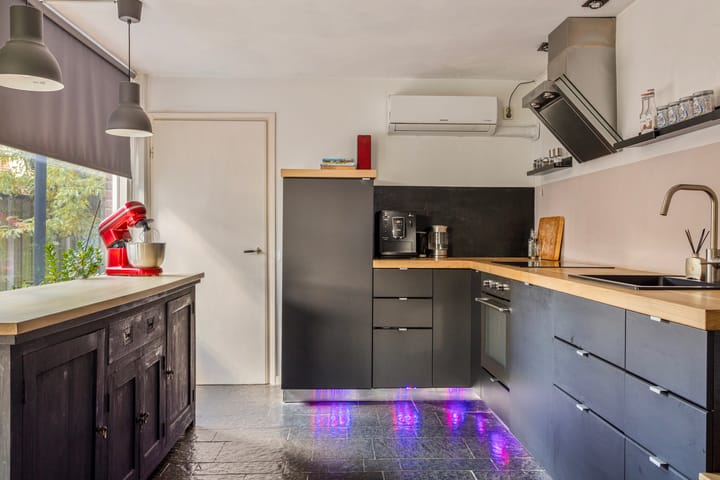 Foto 17 van Oldenzaalsestraat 1053