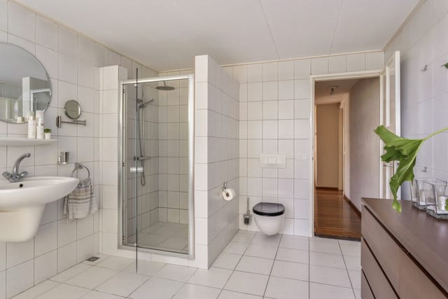 Foto 26 van Oldenzaalsestraat 1053