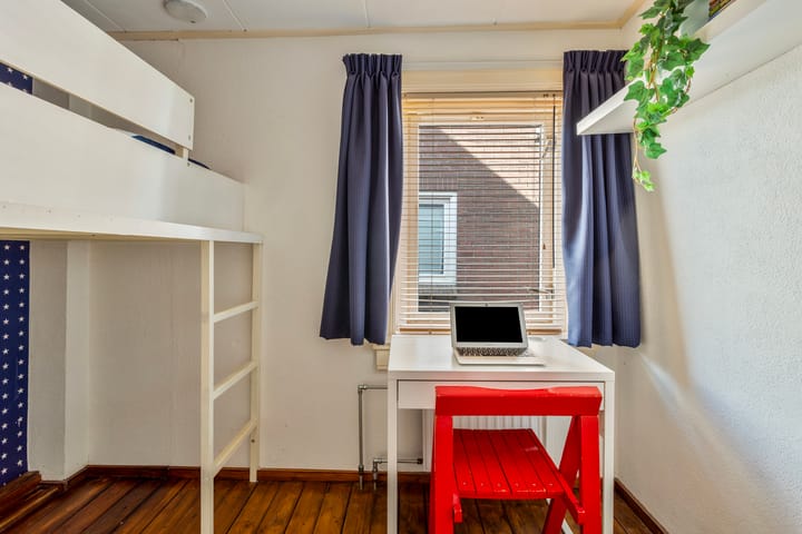 Foto 33 van Oldenzaalsestraat 1053