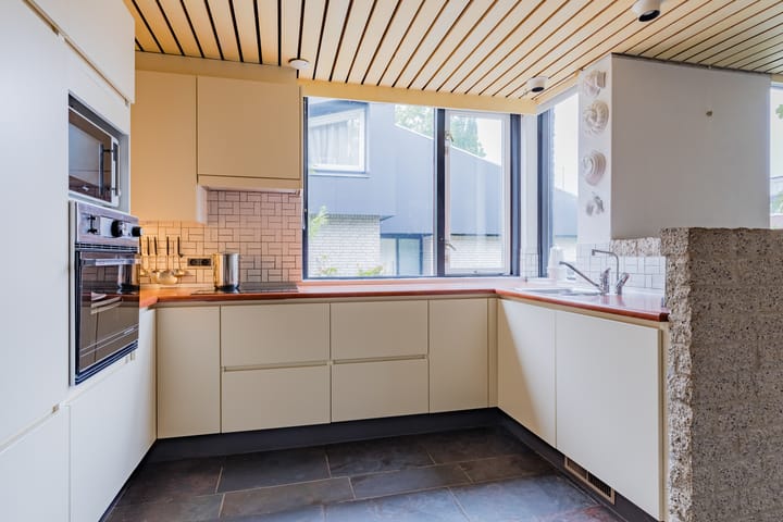 Foto 11 van Kamperfoelielaan 42