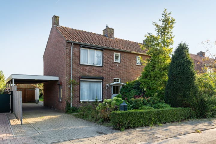 Foto 2 van Kalksheuvel 19