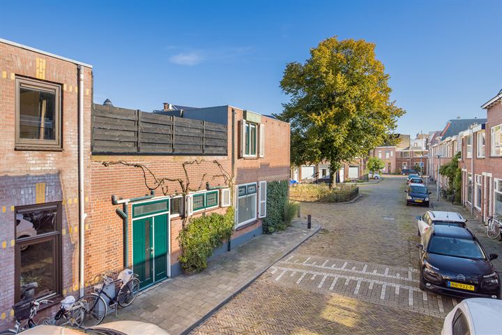 Bekijk foto 2 van Bremstraat 2