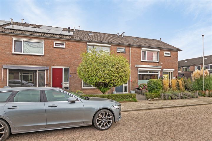 Bekijk foto 35 van Prinses Beatrixstraat 65