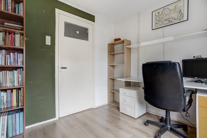 Foto 16 van Hazelaarstraat 37