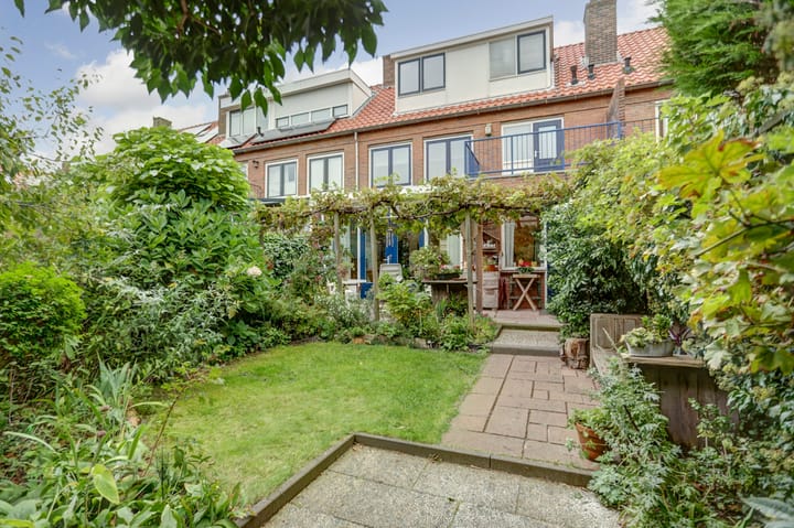 Foto 31 van Hazelaarstraat 37