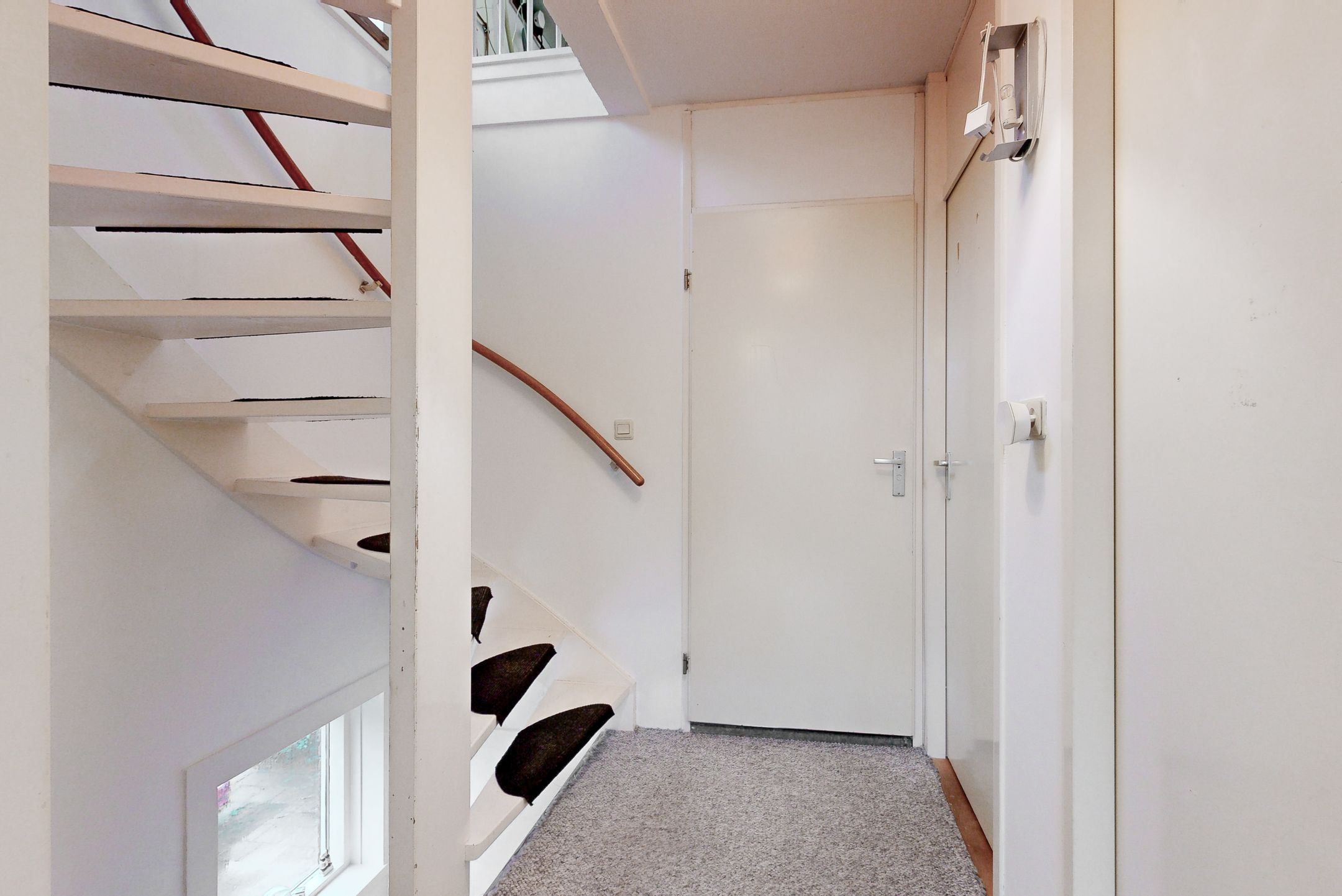 Foto 6 van Laan der Mensenrechten 27