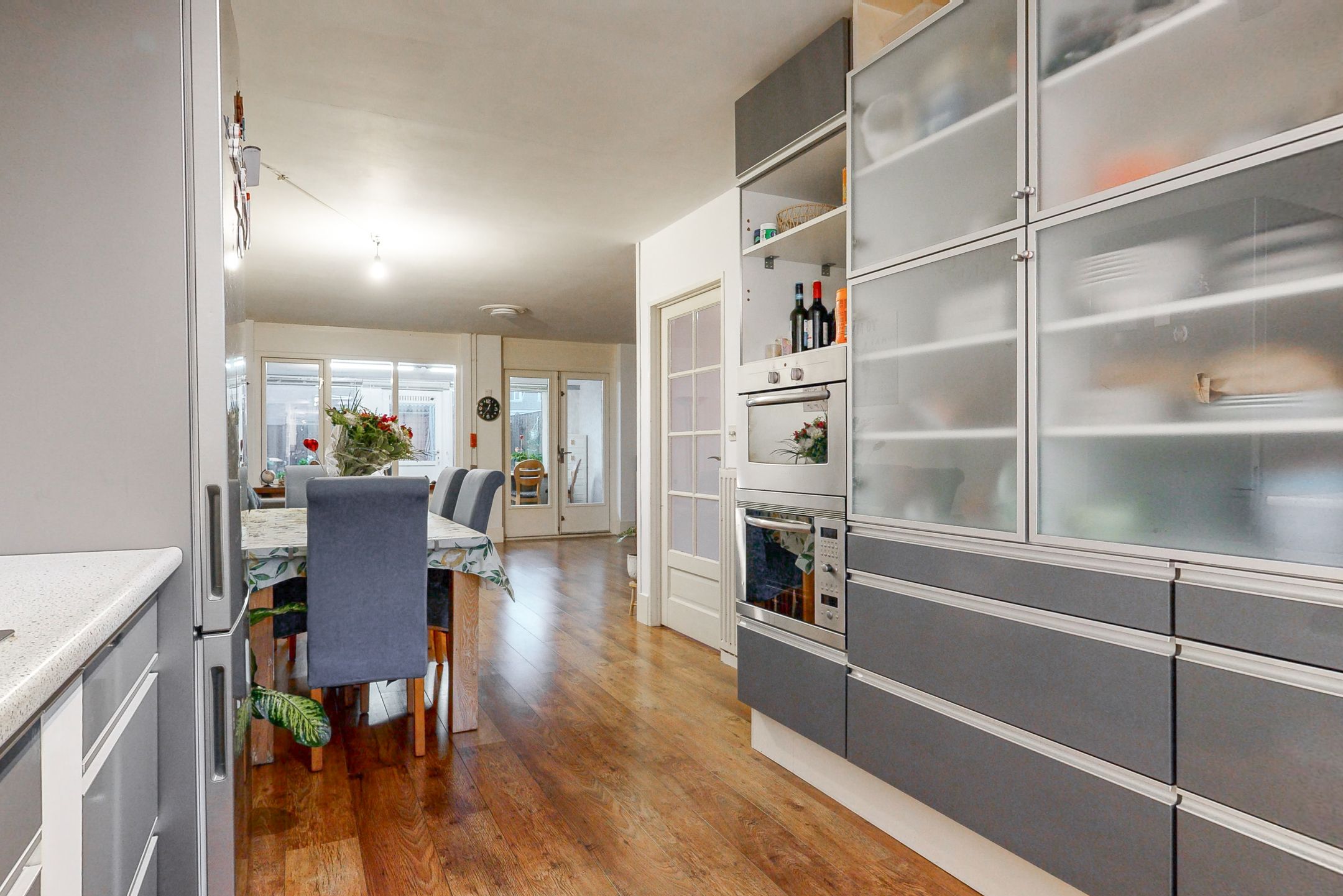 Foto 12 van Laan der Mensenrechten 27