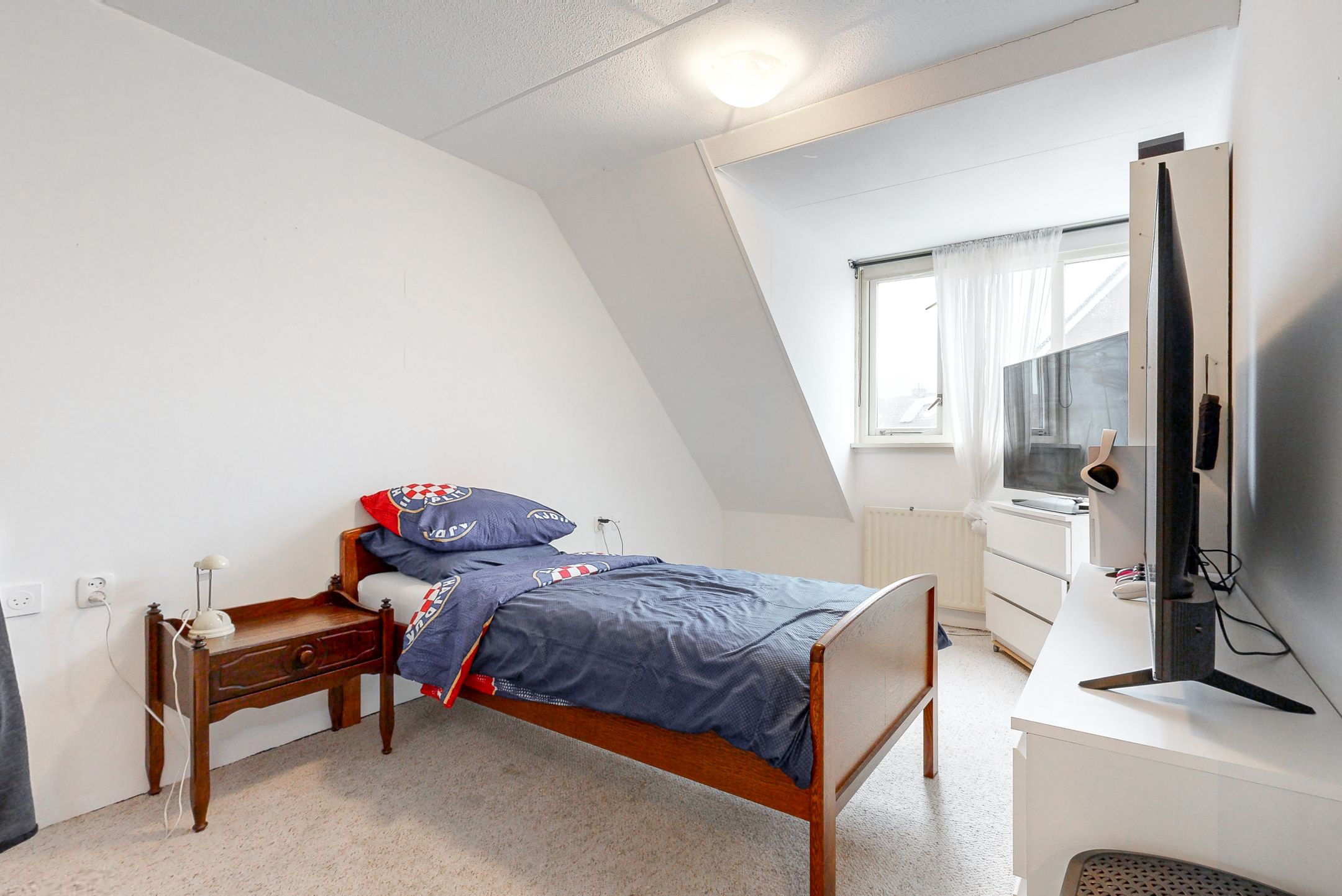 Foto 18 van Laan der Mensenrechten 27