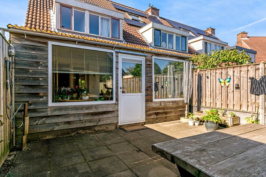 Foto 38 van Laan der Mensenrechten 27