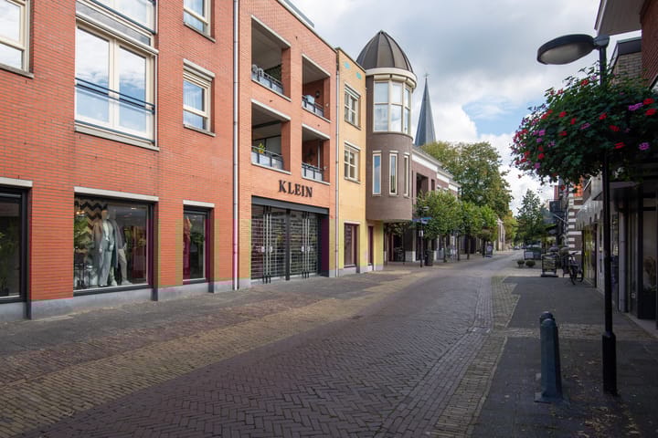 Foto 16 van Kerkplein 24