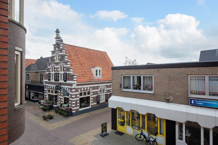 Foto 17 van Kerkplein 24