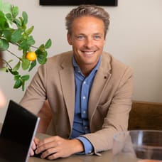 Martijn Akershoek - NVM Register Makelaar