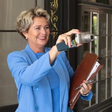 Jeanet Tanis - Makelaar