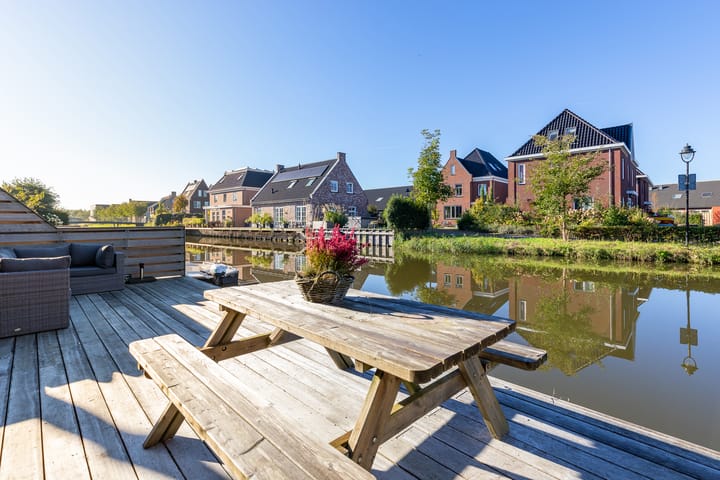 Foto 37 van Nikolaj Basovstraat 11