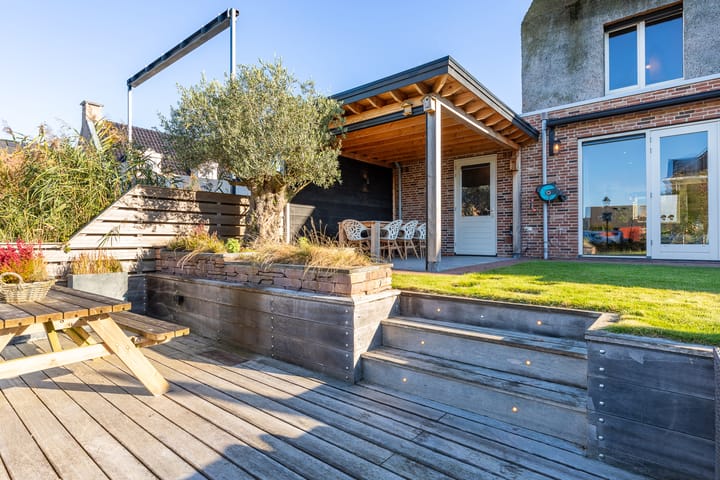 Foto 38 van Nikolaj Basovstraat 11