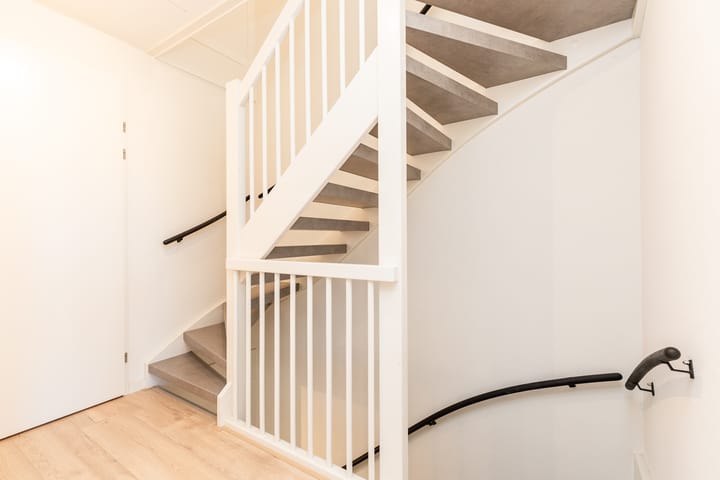 Foto 42 van Nikolaj Basovstraat 11