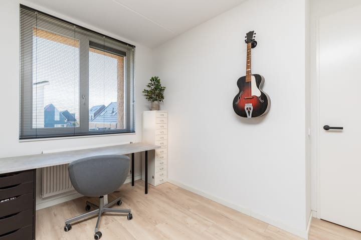 Foto 44 van Nikolaj Basovstraat 11