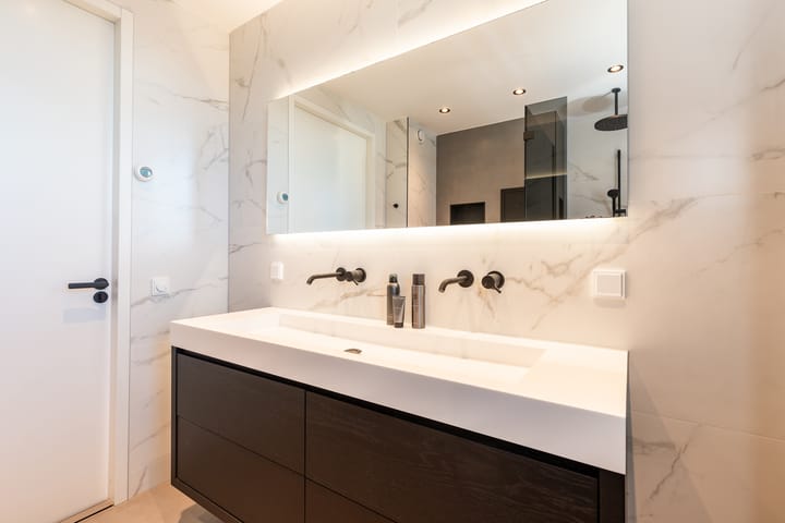 Foto 49 van Nikolaj Basovstraat 11