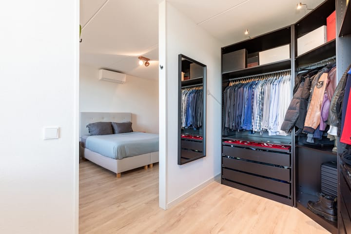 Foto 58 van Nikolaj Basovstraat 11