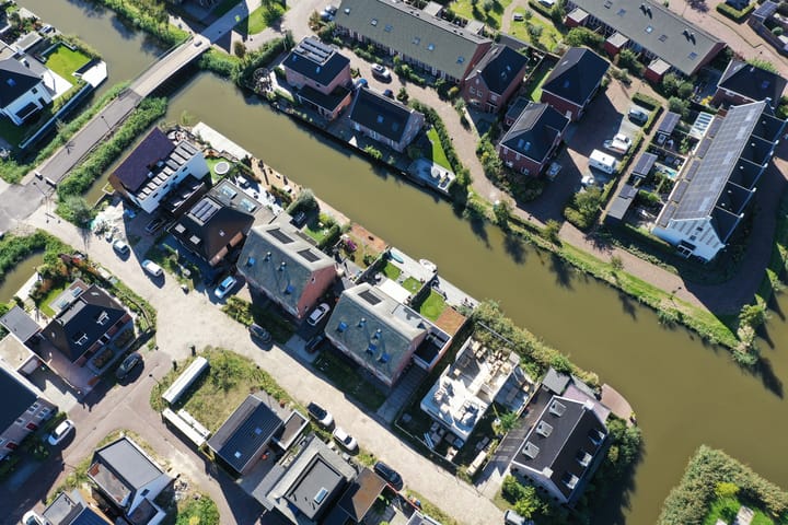 Foto 74 van Nikolaj Basovstraat 11