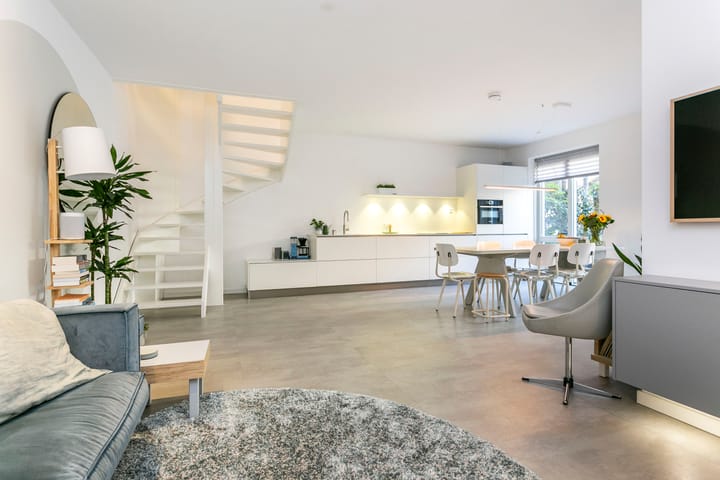 Foto 8 van Halvegas 9