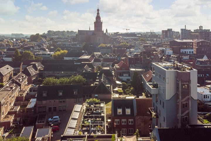 Foto 28 van Halvegas 9