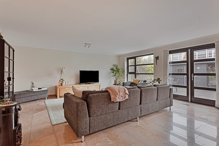 Foto 8 van Matissehof 180