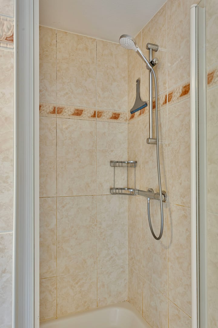 Foto 23 van Matissehof 180