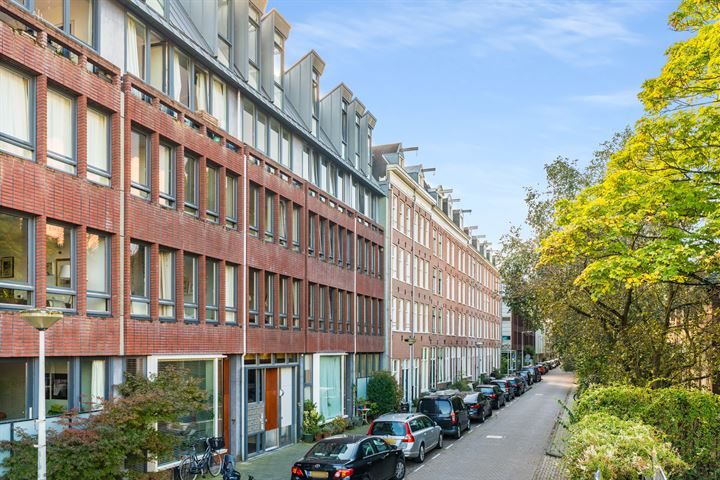 Bekijk foto 5 van Conradstraat 126-H