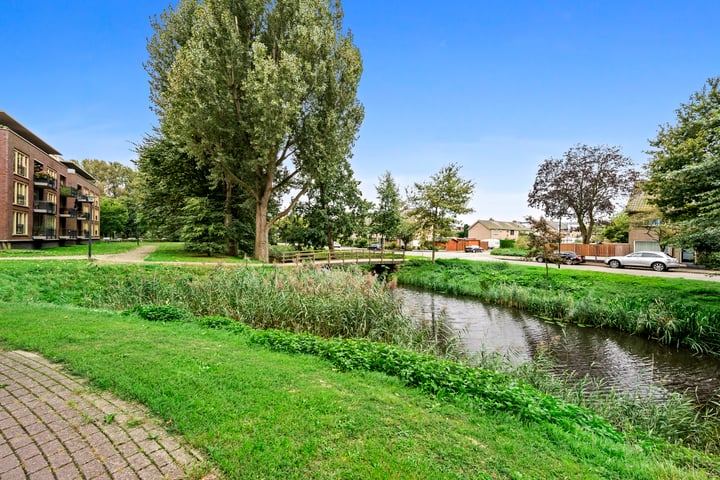 Bekijk foto 35 van Frekehof 190