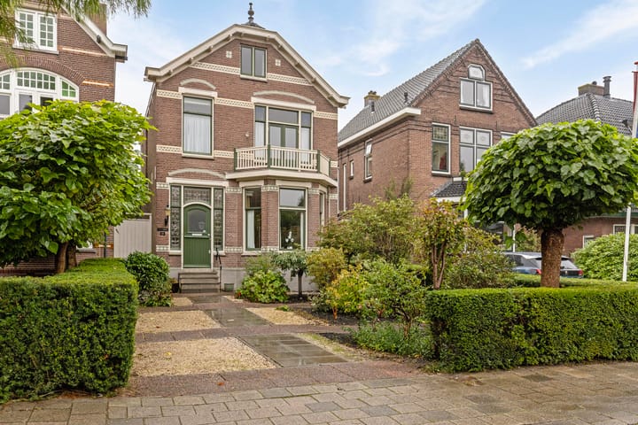 Foto 1 van Rozenlaan 19