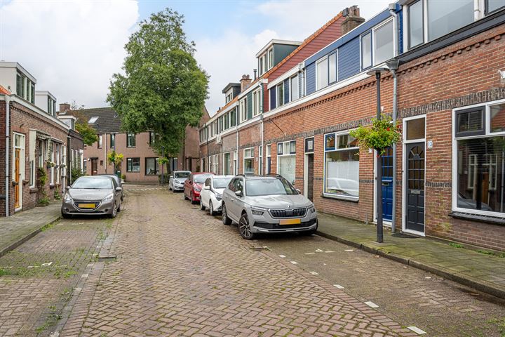 View photo 26 of Weteringstraat 13