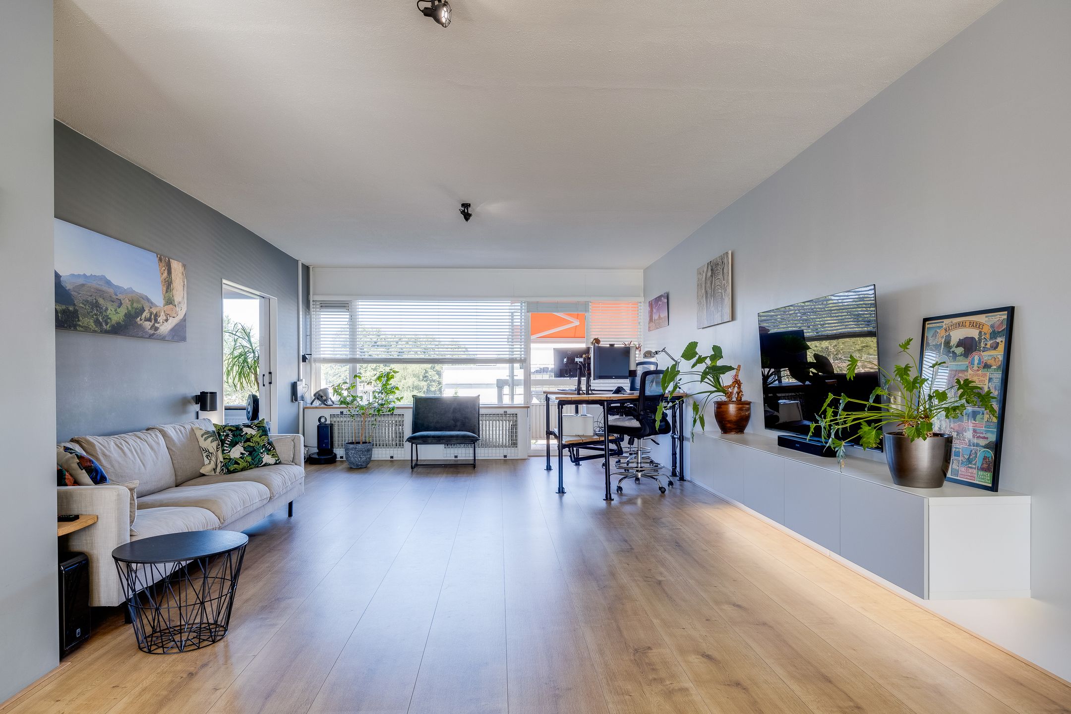 Photo 3 of De Vooysplantsoen 18